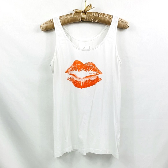 DANIER | Blink Collection Kiss Tank Top - Picture 5 of 7